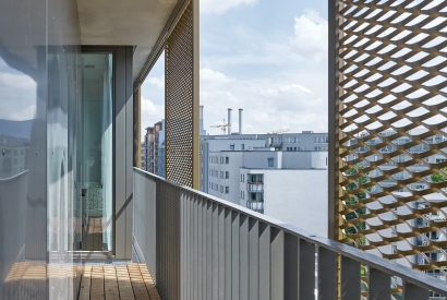 EHRET Schiebeläden für Berliner Neubau